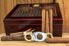 the 17 best cigar humidors of 2023
