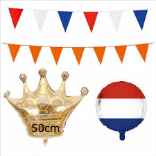 Koningsdag kroon maken geplaatst op 25 april 2019. Party Set Koningsdag Vlaggen Kroon