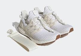Free shipping by amazon +4. Ultra Boost Archiv Pochta Sneaker Releases
