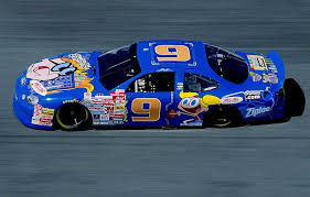 Who drives the 15 car in nascar? A History Of The No 9 In Nascar Official Site Of Nascar
