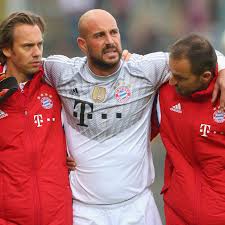 Check spelling or type a new query. Pepe Reina Diagnosed With A Calf Injury Out Several Weeks Bavarian Football Works