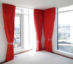 floor to ceiling curtains with a wow