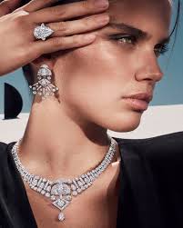 Discover jewels of perfection, rarity and unrivalled beauty. Graff Extraordinary Fine Diamond Jewellery And Swiss Watches