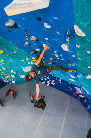 learn to indoor rock climb gritstone
