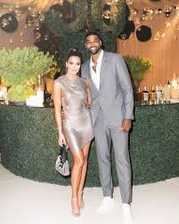 Instagram model sydney chase claimed in a new interview that she hooked up with the boston celtics player, 30, in january of this. Khloe Kardashian S Boyfriend Tristan Thompson Fuels Engagement Rumors As He Leaves Flirty Comment On Diamond Ring Pic