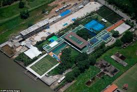 It includes 6 bedrooms, tennis courts, a swimming pool, gym, helipad, and even the own complex of caves. Neymar S Eve Party Is Cancelled Daily Mail Online
