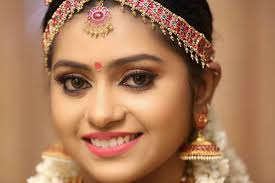 indian makeup artist get 60
