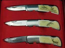 Winchester 3 piece knife set fixed blade hunting knife two. Lot Winchester 2006 Limited Edition 3 Knife Set