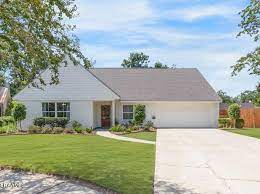 river ranch lafayette la real estate