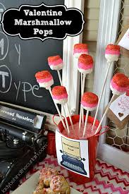 Easy to make marshmallow pops with candy melts and crushed peppermints. Valentine Marshmallow Pops