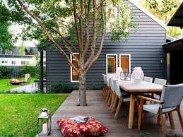 Furnish And Decorate A Small Deck