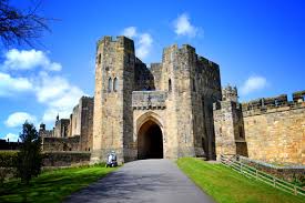 a day trip to alnwick castle and gardens