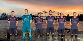 12.07.2017 · arsenal 2017/18 third kit now on sale 12 jul 2017 club kit partner puma today unveiled the official third kit for the 2017/18 season with a spectacular reveal event at fort denison island, sydney. Striking Arsenal 17 18 Third Kit Released Footy Headlines