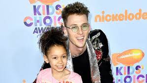 However, her father who real name is colson baker is an american rapper, actor, and singer. Who Is The Mother Of Machine Gun Kelly S Daughter
