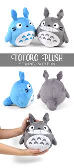 81,241 craft tutorials to make! Free Pattern Friday Totoro Plush Choly Knight