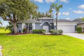 gladiolus drive fort myers real estate