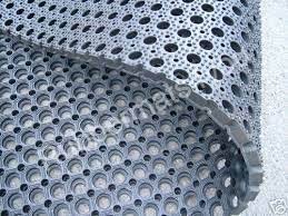 anti slip hollow rubber mat matting