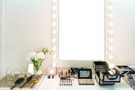 how to create a makeup room at home