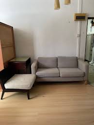 sofa set inclusive of the standalone