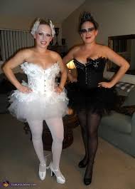 black swan white swan costumes
