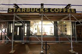 Starbucks In Portland S Old Port To