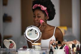 the best makeup mirrors for perfecting