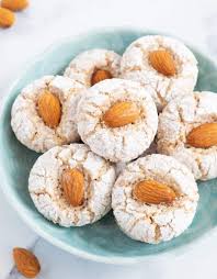 easy almond cookies the clever meal