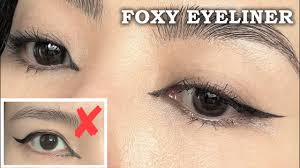hooded eyes with foxy eyeliner