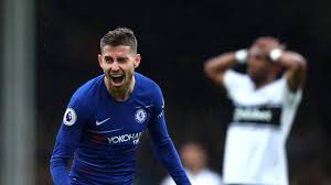 Chelsea, 10 kişi fulham'ı tek golle geçti. Fulham 1 2 Chelsea Gonzalo Higuain And Jorginho Secure Victory Football News Sky Sports