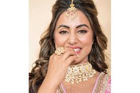 hina khan s wedding guest makeup look