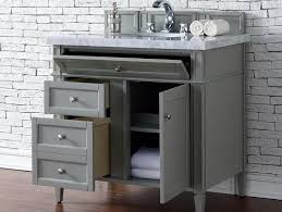 This charming, 36'' single vanity is the perfect piece for making a great first impression in your guest bathroom. 36 Brittany Single Bathroom Vanity Urban Gray Soft Close Doors Drawers Tocador De Bano Muebles De Bano Cuarto De Bano Moderno