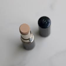 cult concealer a clé de peau review