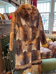 Vintage 1970s Genuine Muskrat Fur Coat