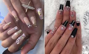 23 glitzy nails with diamonds we can t