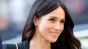 We can't picture meghan markle with hair that's not a rich brunette shade and ultra glossy. Meghan Markle S Former Stylist Reveals Her Hair Secrets Allure