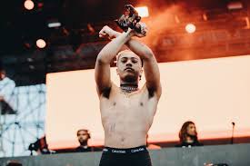 XXXTentacion Performs Look at Me and More at 2017 Rolling Loud.