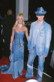 Seeing her 2020 fashion shows in her house is fun and all. How To Recreate Britney And Justin S Epic Double Denim Look For Halloween Mtv