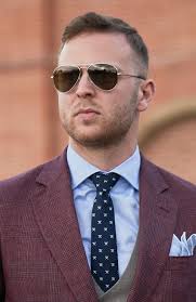 This is a great option, especially if you connect it with a beard that can keep interest and help frame your face. 15 Best Hairstyles And Haircuts For Balding Men Thetrendspotter