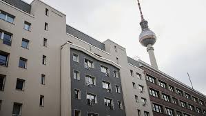 Frankfurter rundschau zu vonovia und deutsche wohnen: Immobiliengigant Entsteht Vonovia Und Deutsche Wohnen Beschliessen Fusion N Tv De