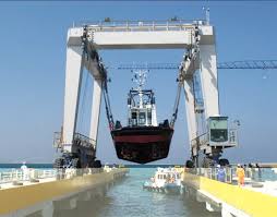 500 ton travel lift mobile boat lift