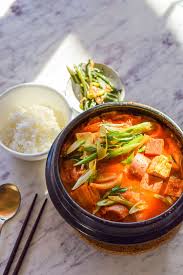 kimchi jjigae korean kimchi stew