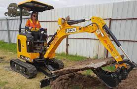 est mini excavators 2023 pricing