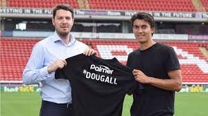 The midfielder has been called up by the socceroos for 2022 fifa world cup. Kenny Dougall Joins The Reds News Barnsley Football Club