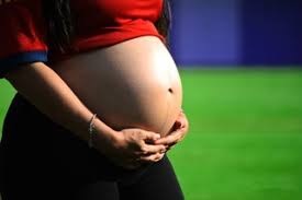 Les femmes enceintes sont désormais considérées comme vulnérables à Covid-19 - Heidi.news