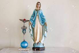 カトリックの宗教における神の母、グレース・グラカスの聖母のイメージの像の写真素材・画像素材 Image 134513255