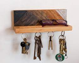 Steps To Diy A Wooden Key Holder From