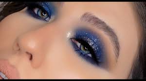 sparkly smokey navy blue eyeshadow
