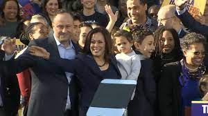 Kamala is married to fellow attorney doug emhoff. Kamala Harris Breaks Barriers With Her Multicultural Blended Family Video Abc News