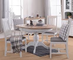Fleur Extending Round Dining Table 4