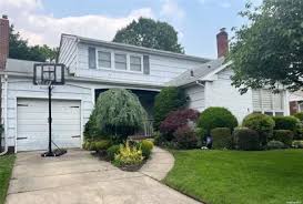 homes in west hempstead ny